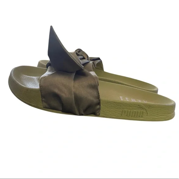 Fenty slippers - Picture 4 of 4